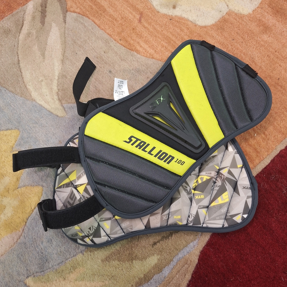 STX Stallion 100 Black and Yellow Protective Gear